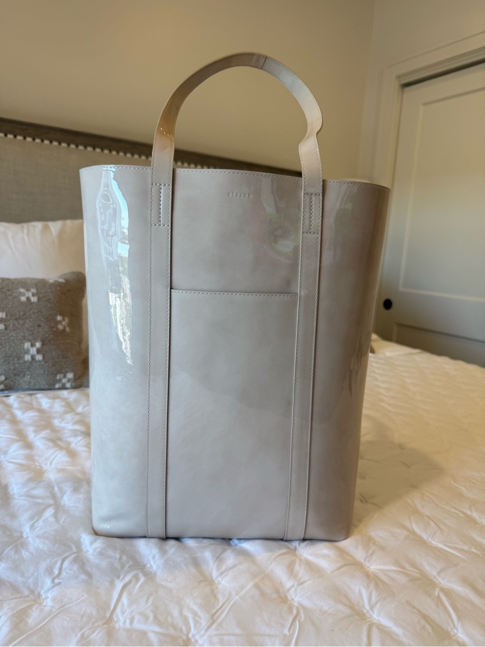 Sézane The Tote Patent Beige